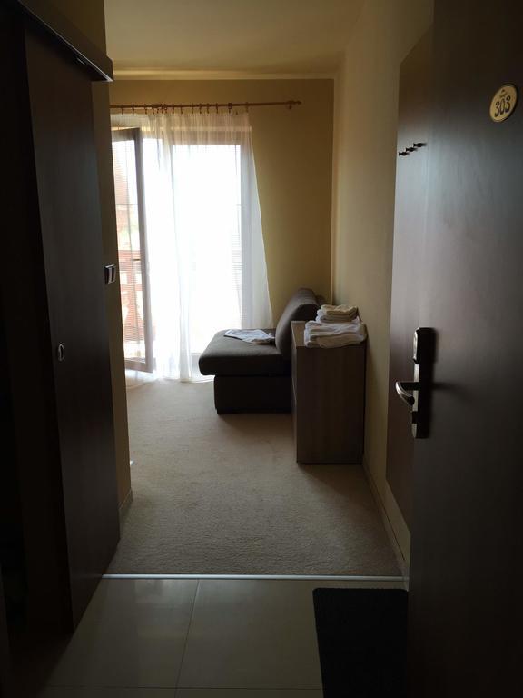 Apartman Fiona Vel'ka Lomnica Buitenkant foto